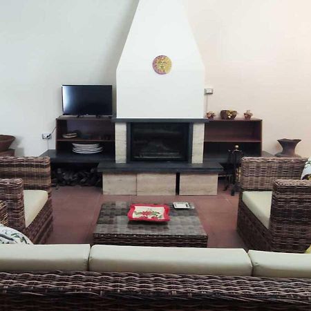 Peri Peri Etna Guest House Montargano Экстерьер фото