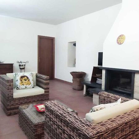 Peri Peri Etna Guest House Montargano Экстерьер фото