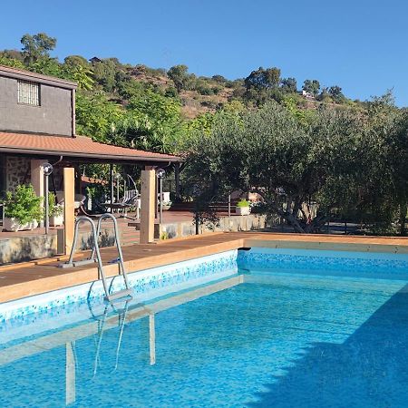 Peri Peri Etna Guest House Montargano Экстерьер фото