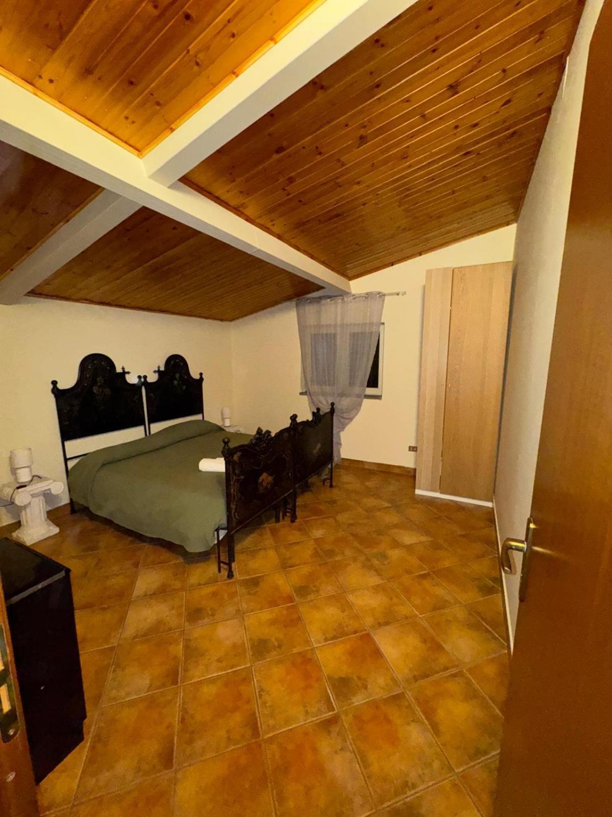 Peri Peri Etna Guest House Montargano Экстерьер фото