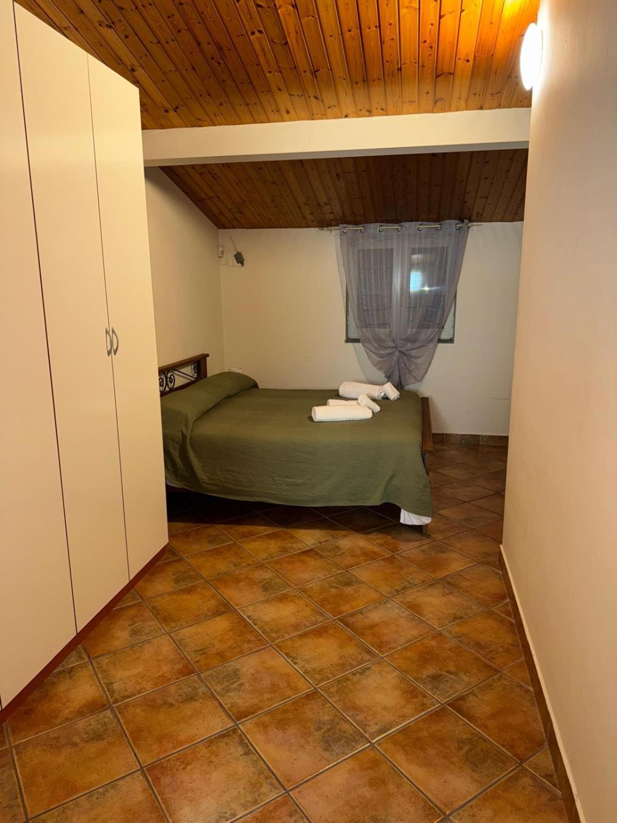 Peri Peri Etna Guest House Montargano Экстерьер фото